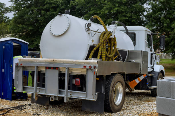 Best Luxury portable toilet rental  in Malvern, OH